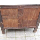 Small 18th century Parisian Louis XV walnut chest of drawers