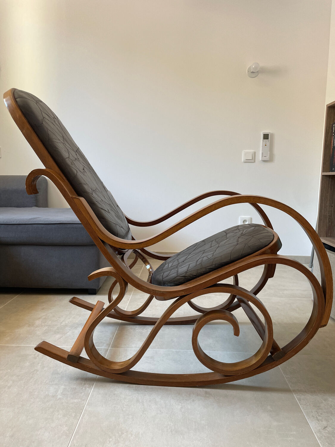 Rocking chair year 70