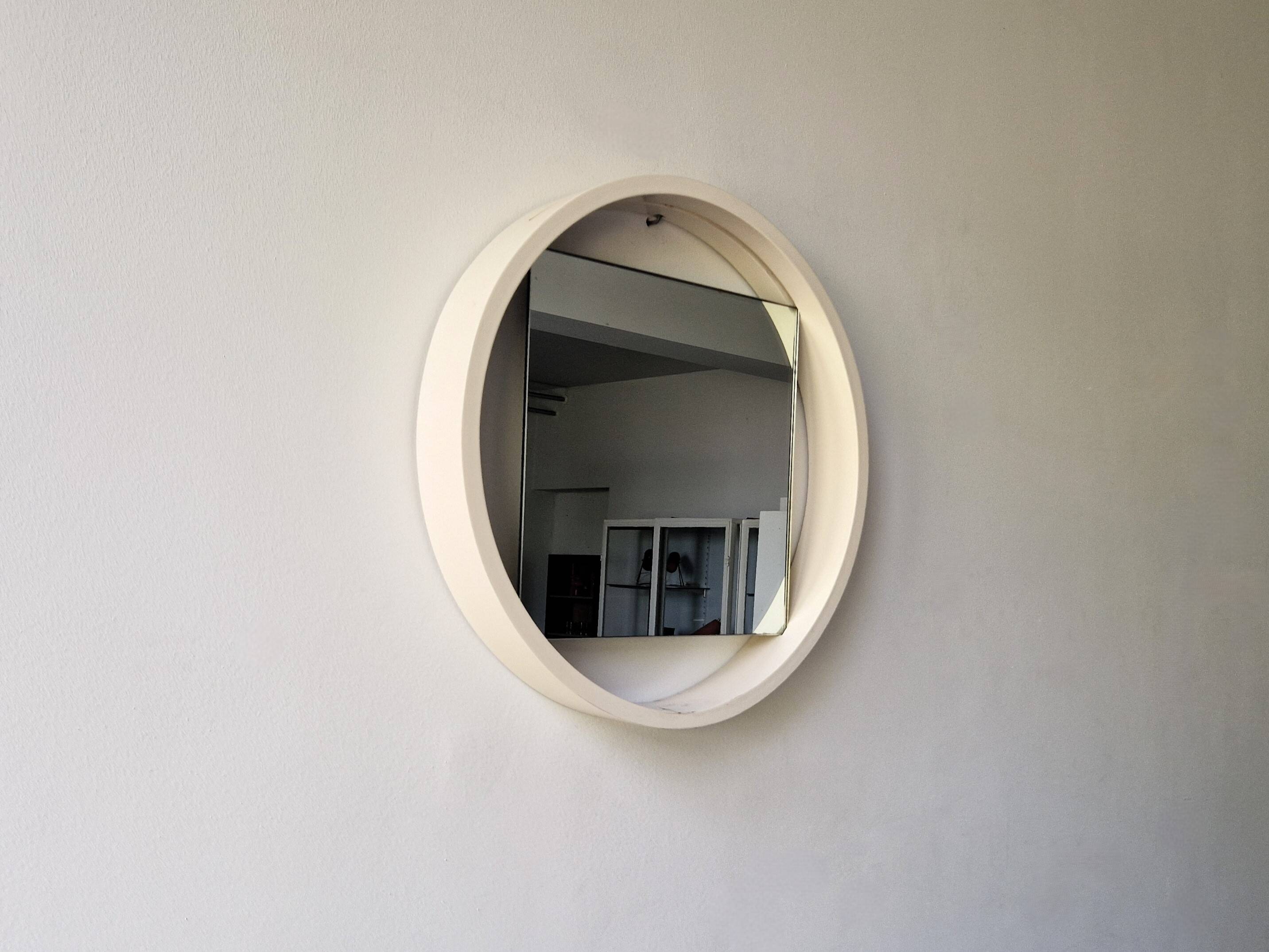 White ‘DZ84’ mirror by Benno Premsela for ‘t Spectrum, The Netherlands 1950's