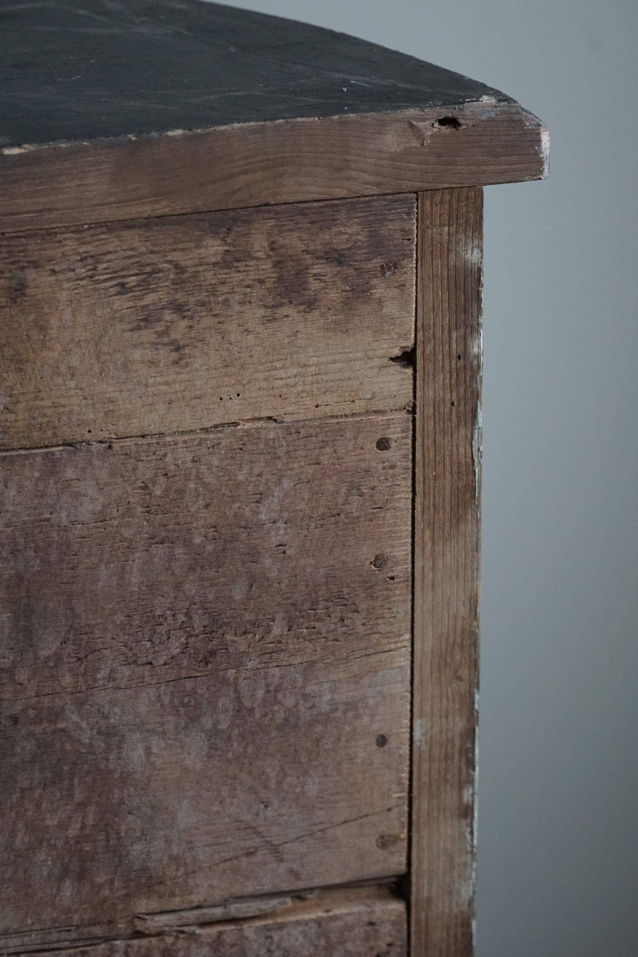 19th-century painted pine wardrobe, Italian cabinetmaker, made in Tuscany.