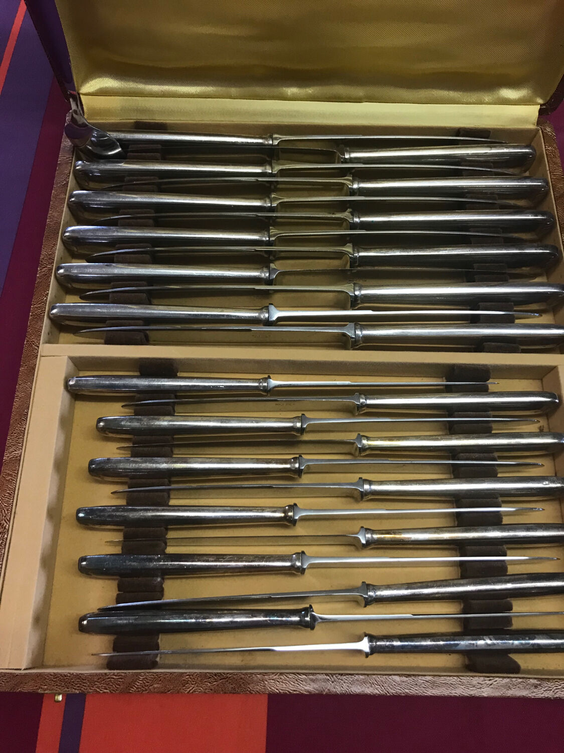 Knifes