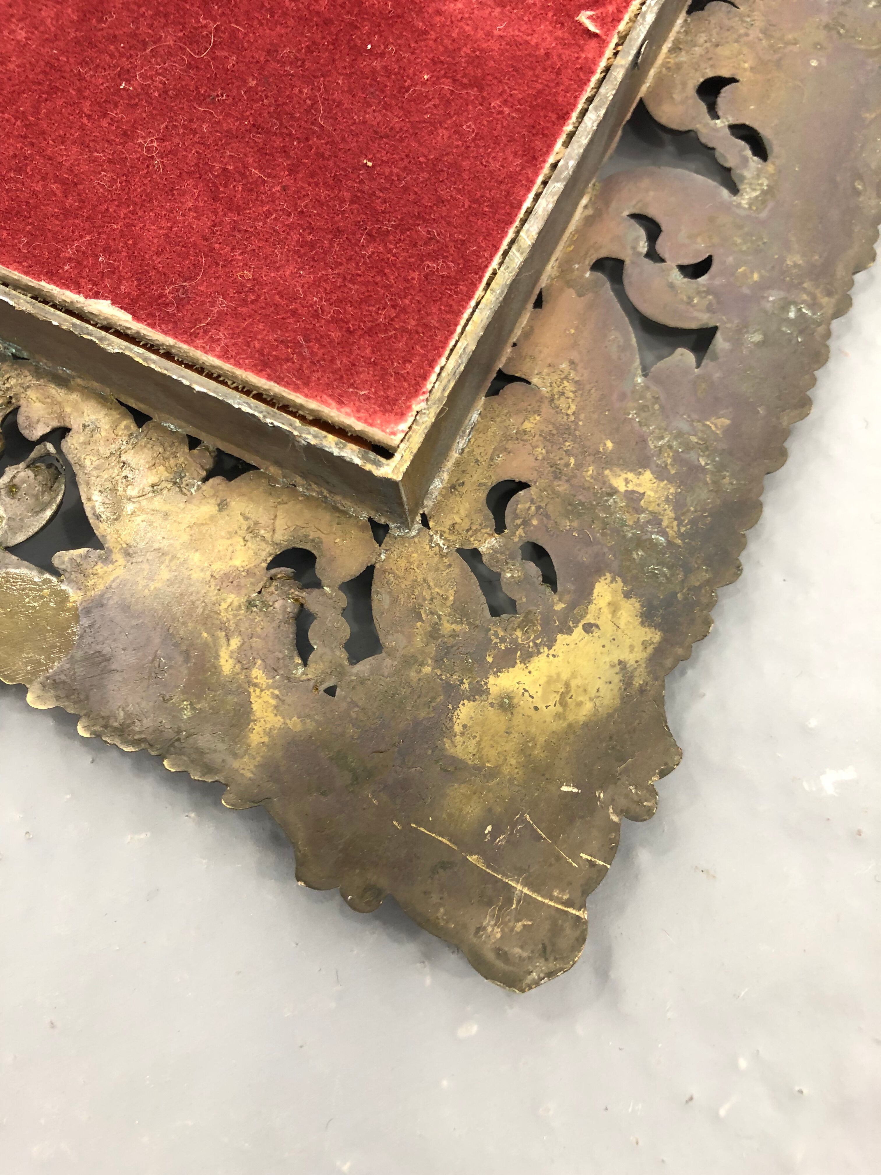 Vintage wall mirror t brass frame, italy, 1950 s