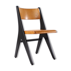 chaise Penguin par carl