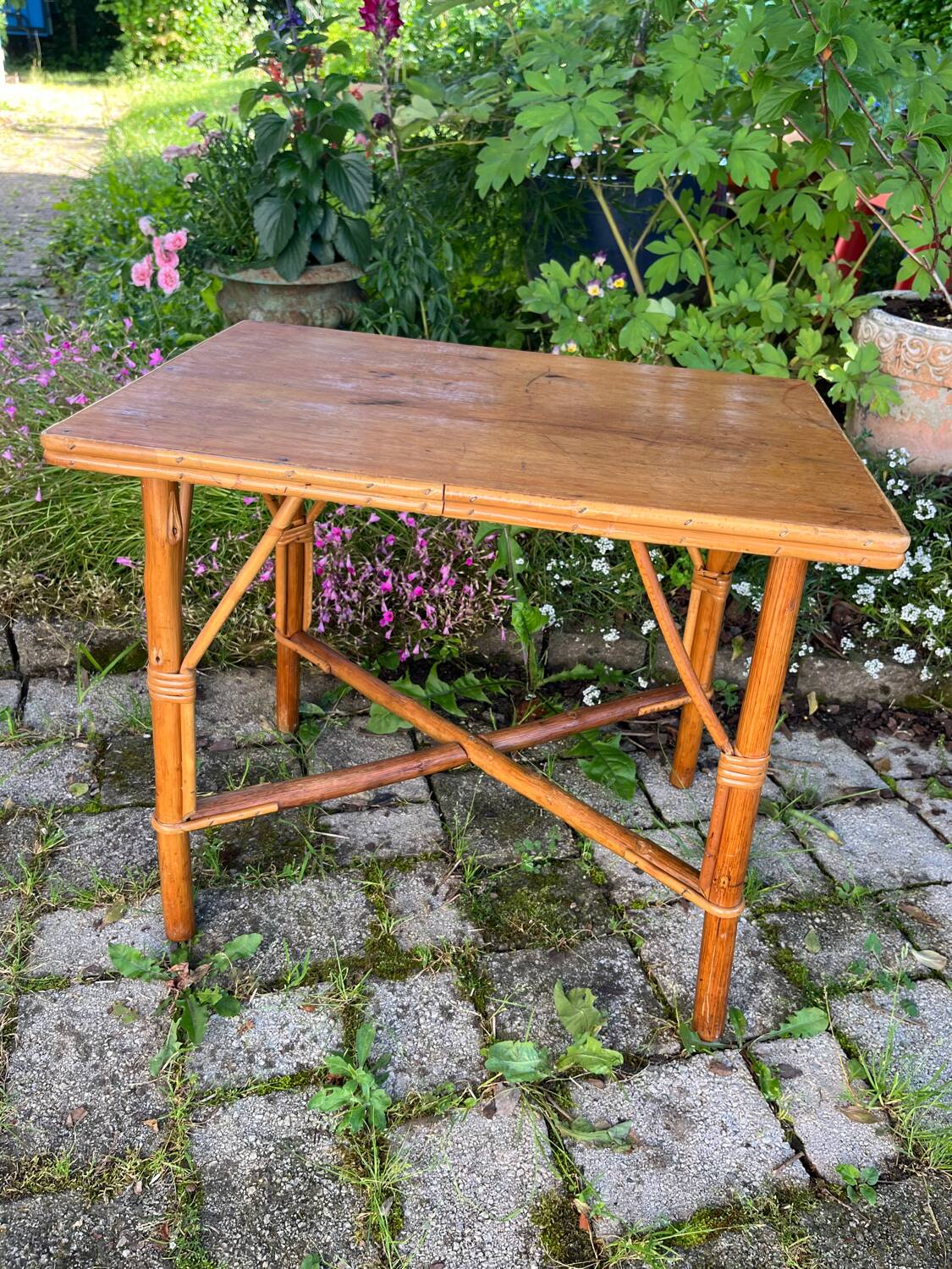 Rattan children's table