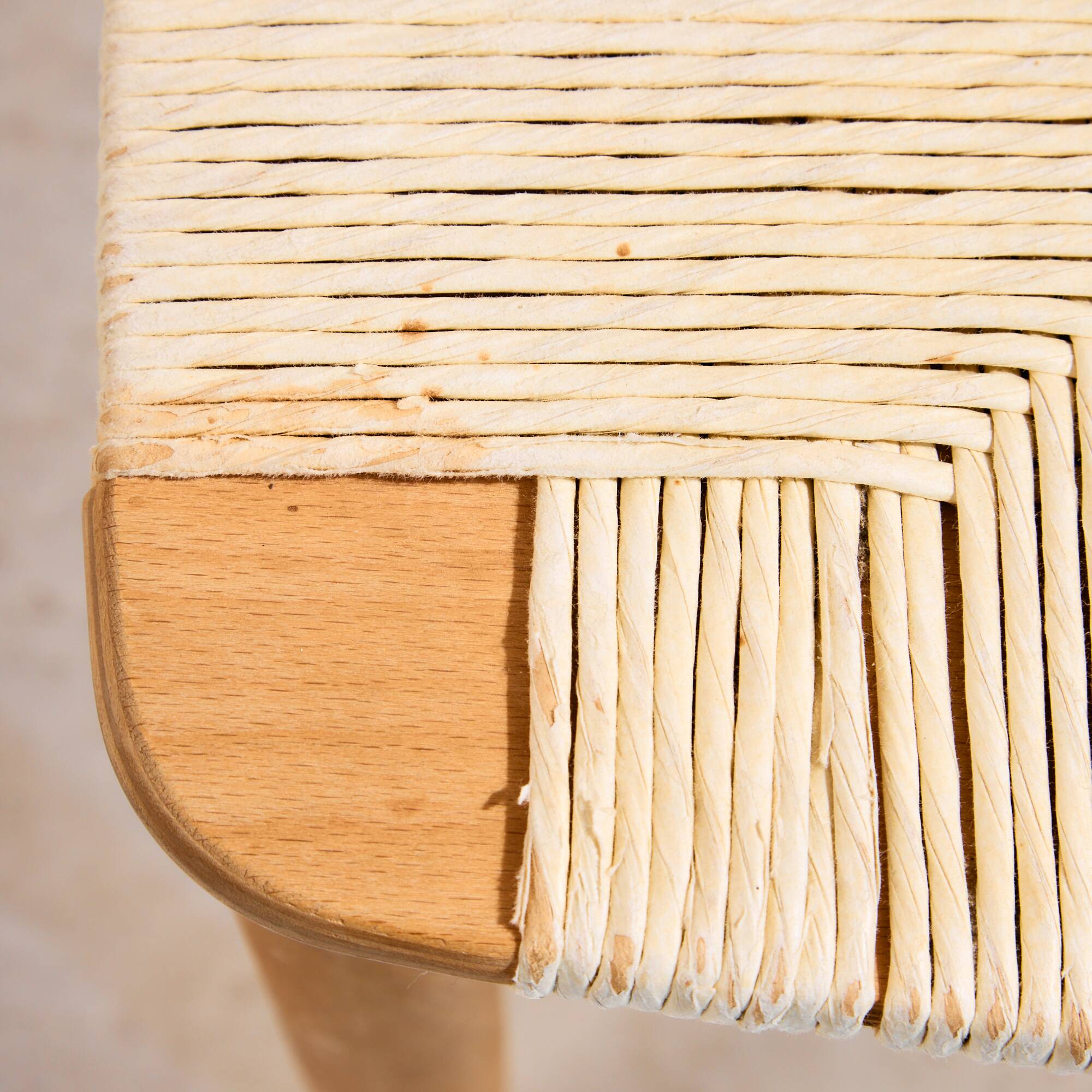 MK10689 Chaise de salle à manger en hêtre