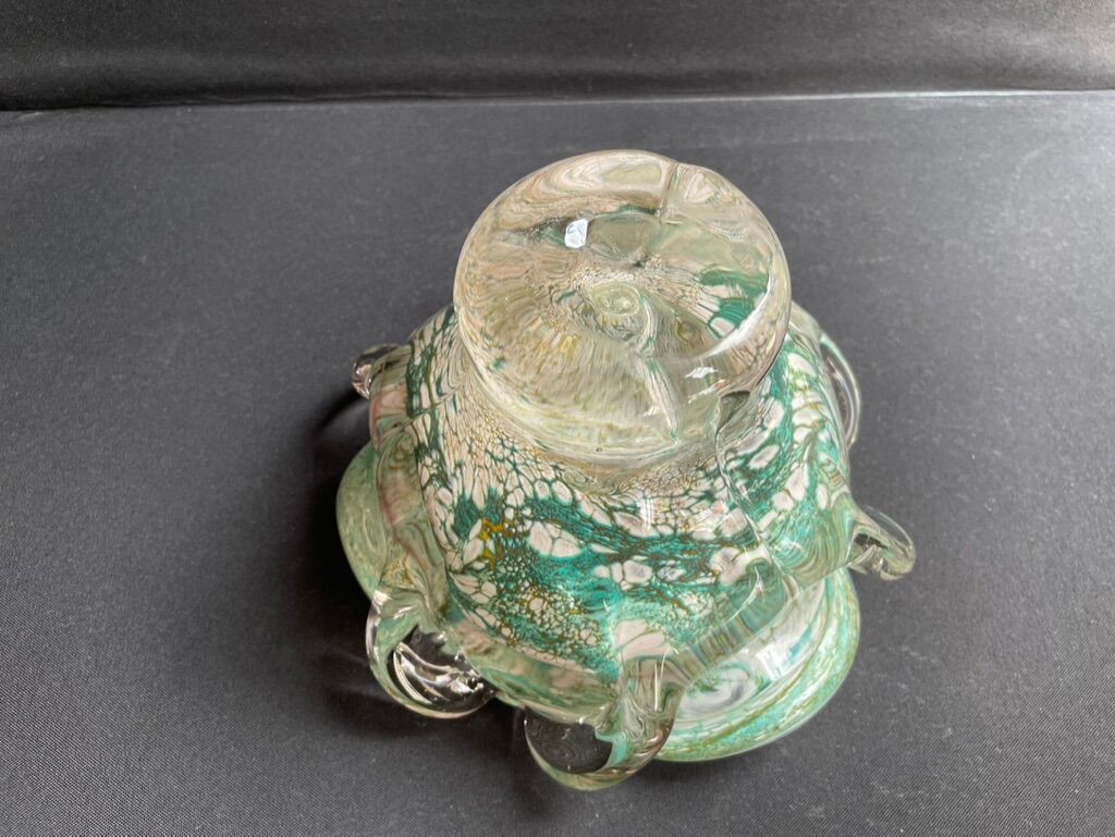 Multilayer glass bag cup with metal oxide inclusions - XXth