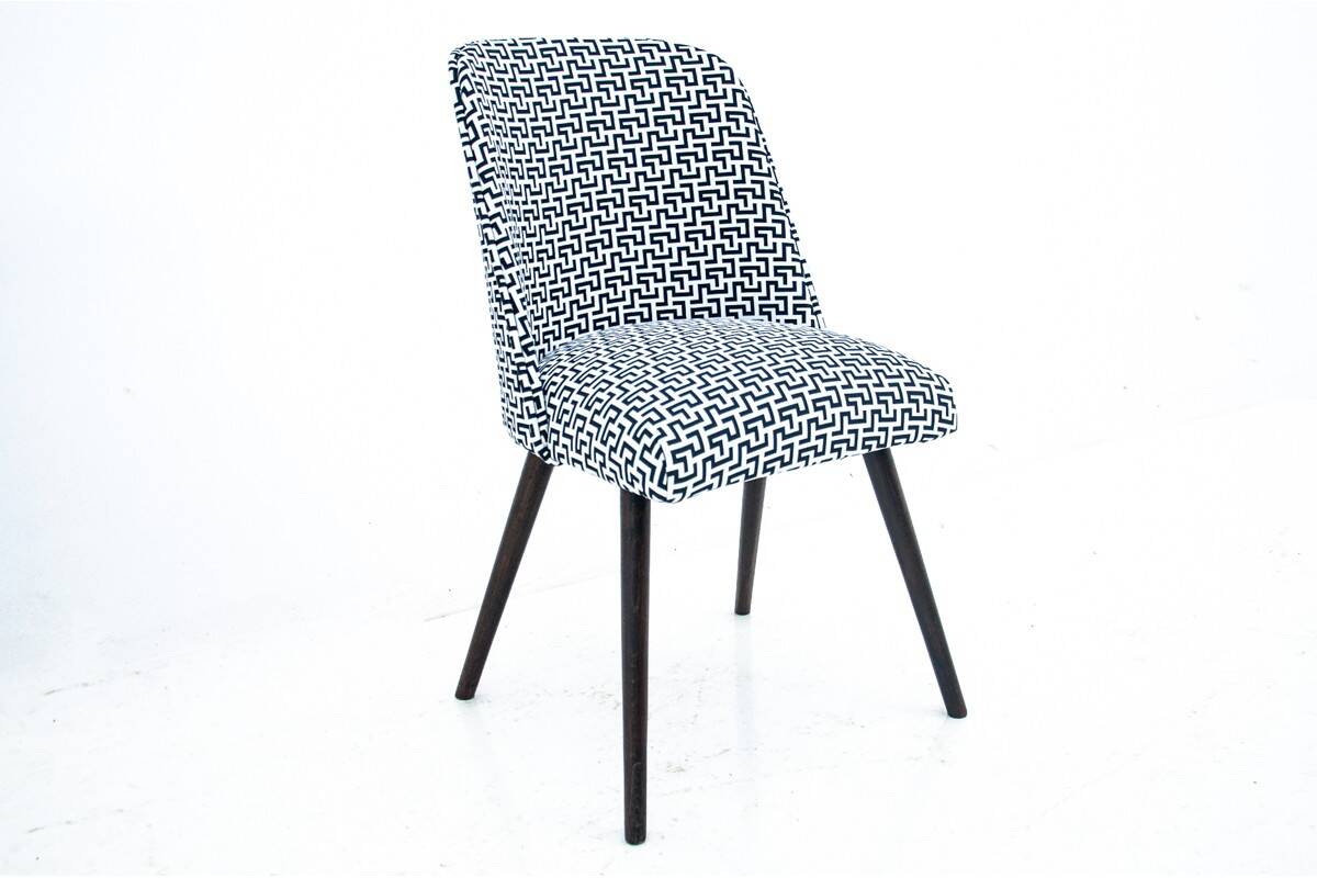 Scallop chair, Poland, 1960s. After renovation.