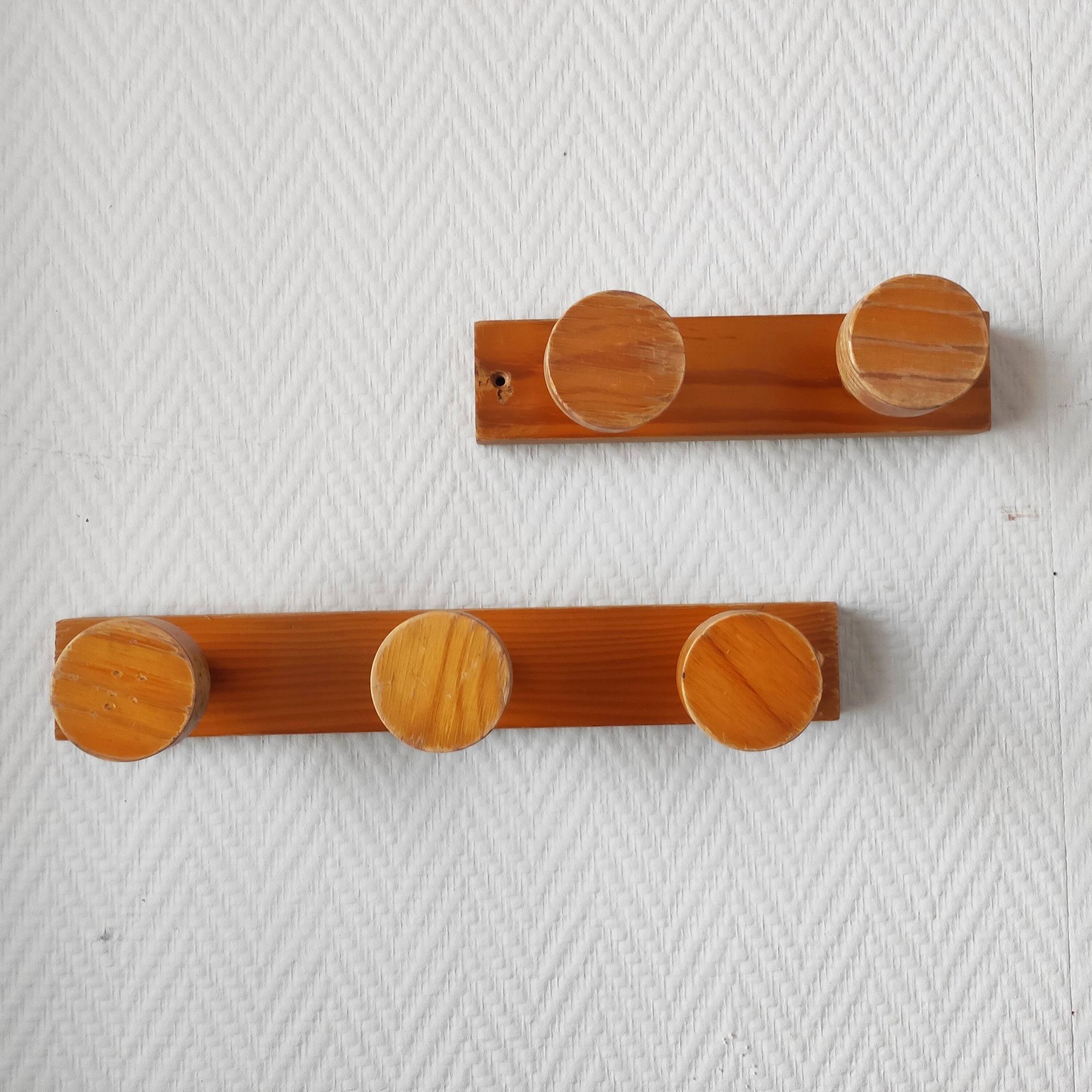 Vintage 70s pine coat hooks – Perriand Les Arcs style