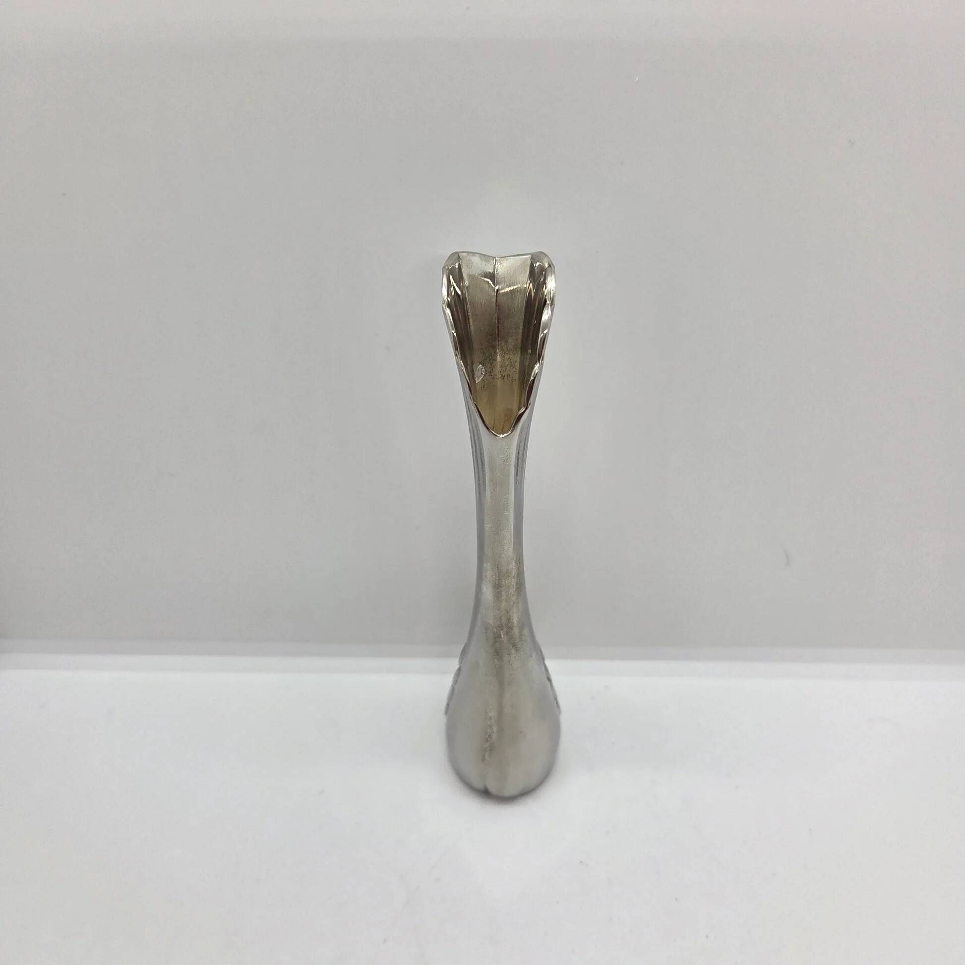 Silver-plated swan soliflore