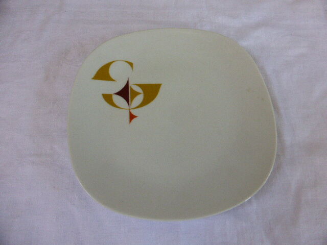 Porcelain plates by  Schirnding Bavaria 1970