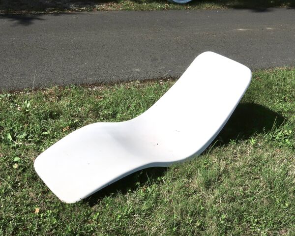 Transat chaise longue de Charles Zublena en fibre de verre, années 60