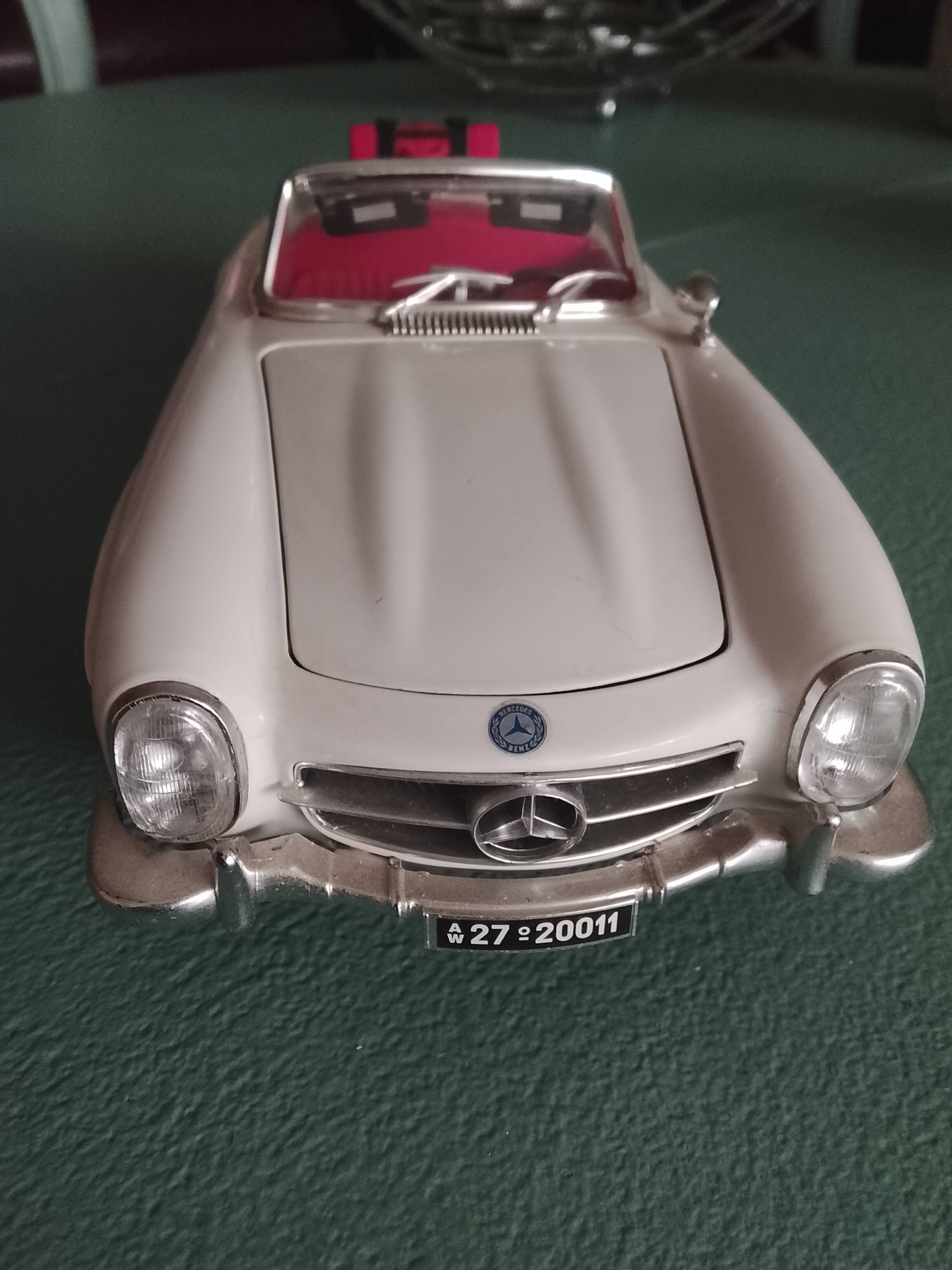 Miniature Mercedes-Benz 300 SL convertible