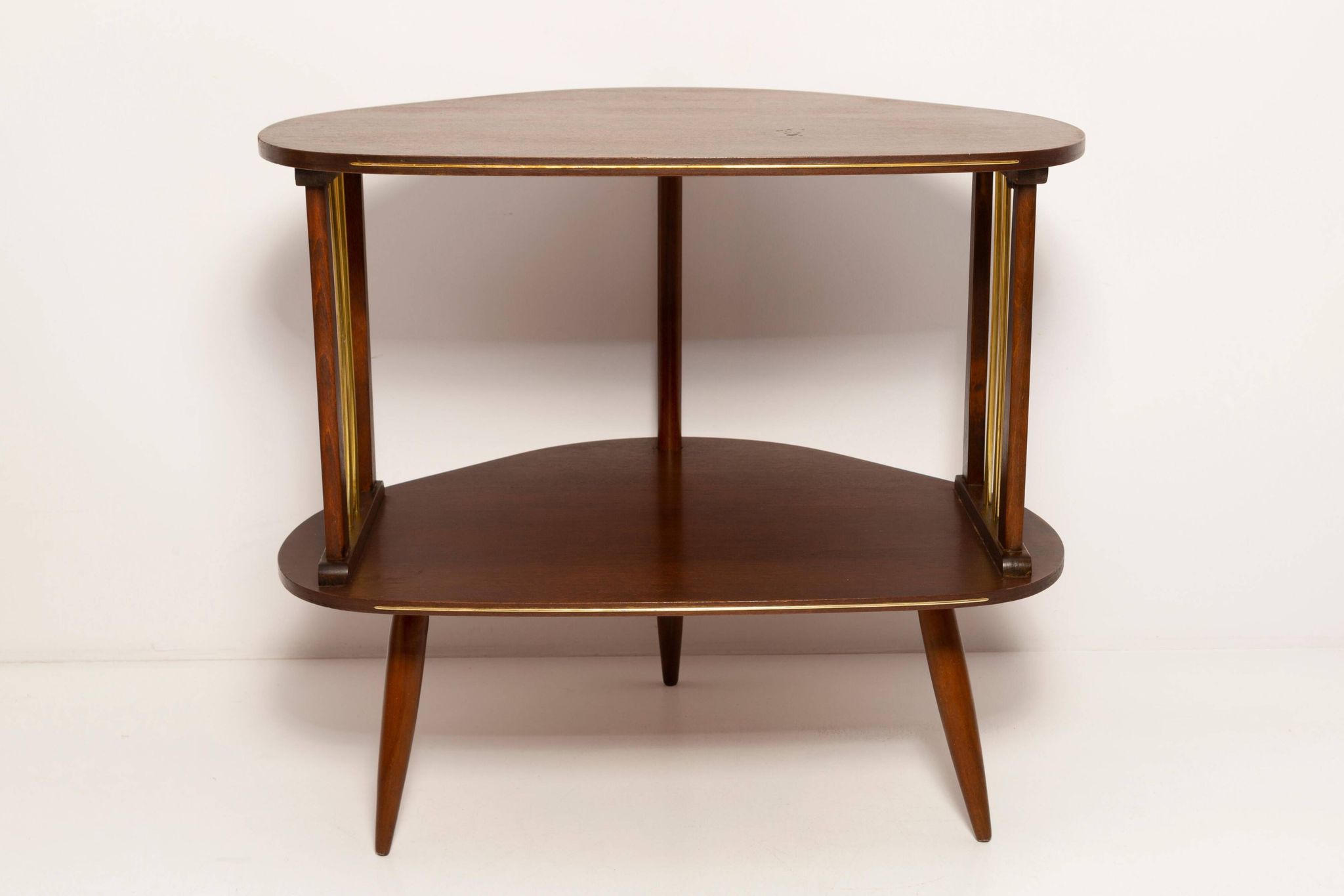 Table d'appoint TV vintage Mid-Century Modern en bois de hêtre, Pologne, années 1960