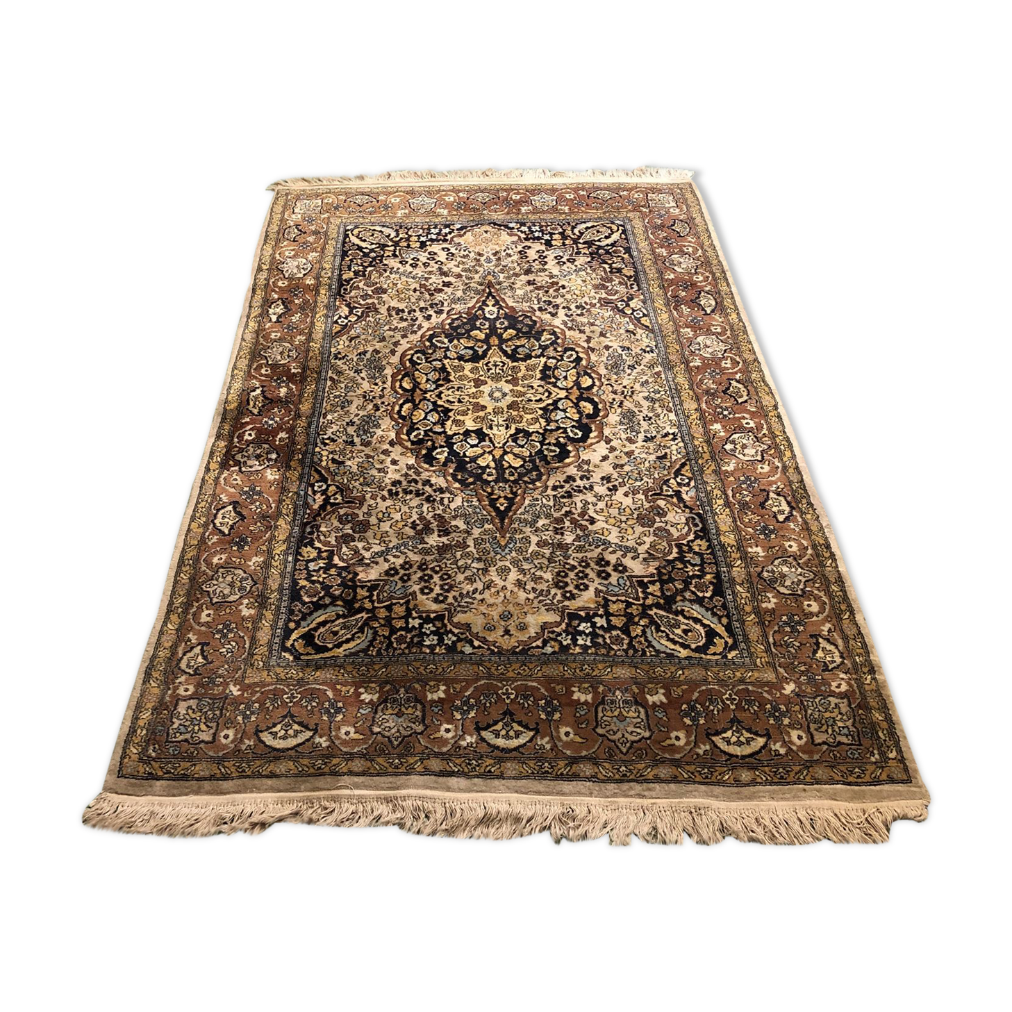 Handmade wool and silk carpet - 2m13 x 1m22