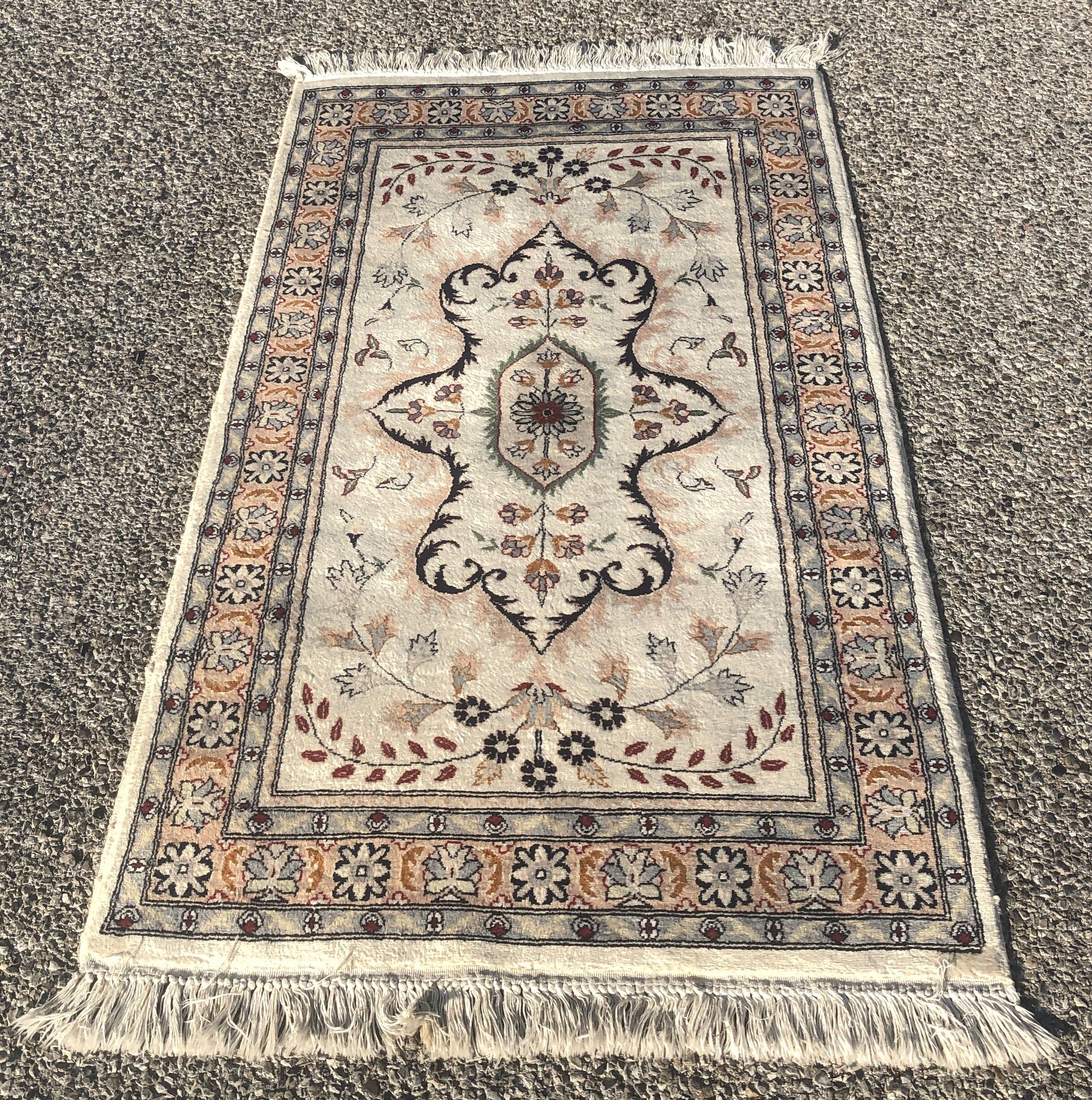 Tapis d'orient penjab-inde. fait main 0.78 x 1.40 cm
