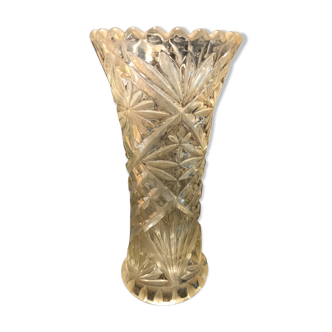 Chiseled glass vase