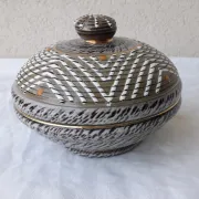 Stoneware bonbonnière