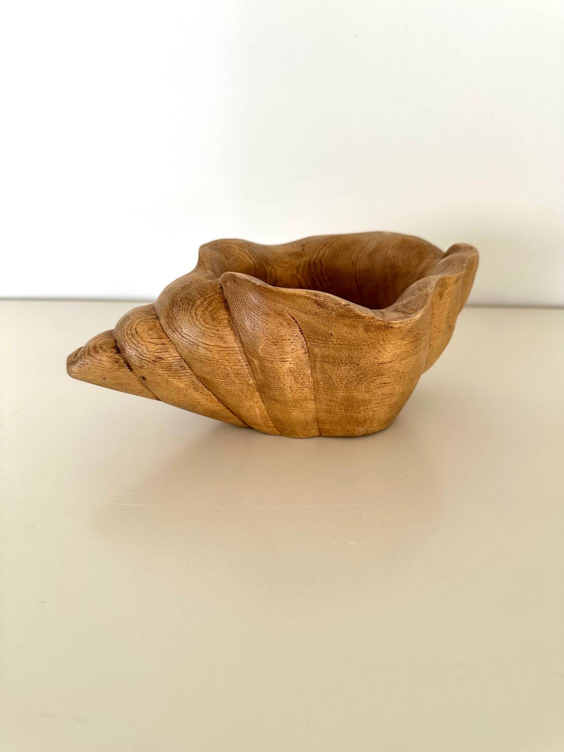 Coupelle en bois coquillage