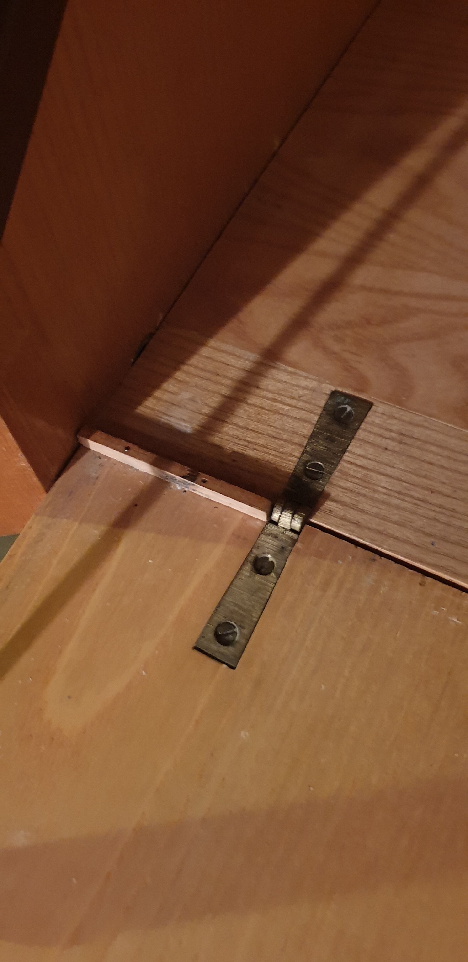 Secretary with vintage flap lamp casserole