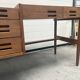 Bureau Scandinave midcentury à caisson et finition acajou