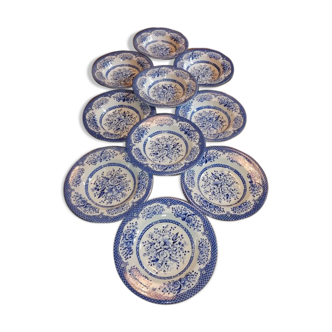 Ensemble de dix assiettes en porcelaine anglaise