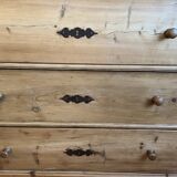 Pant chest of drawers