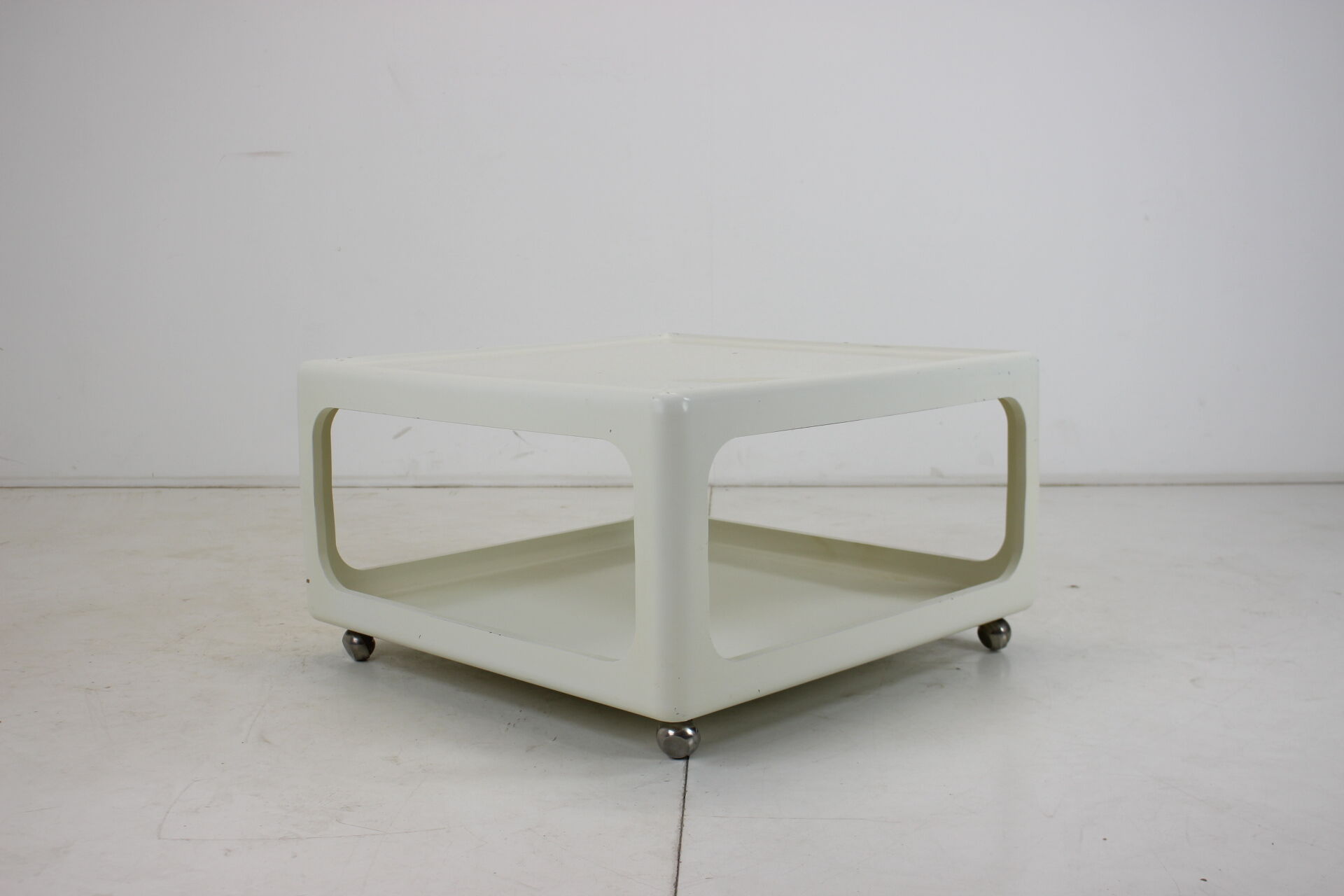 Mid-century space age coffee table, peter ghyczy and ernst moeckl, germany, 1970