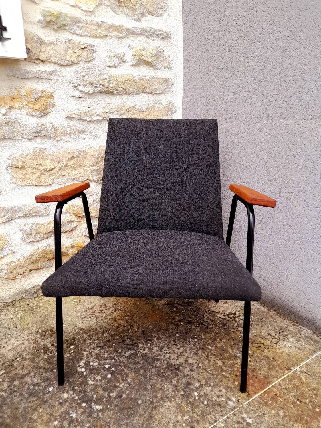 “Robert” armchair by Pierre Guariche.