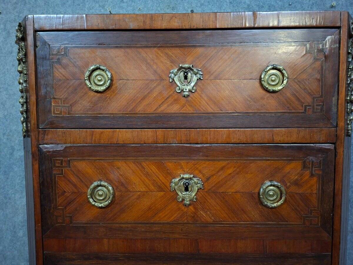 Secretary in a week planner style from the Louis XVI period in marquetry (to be restored)
