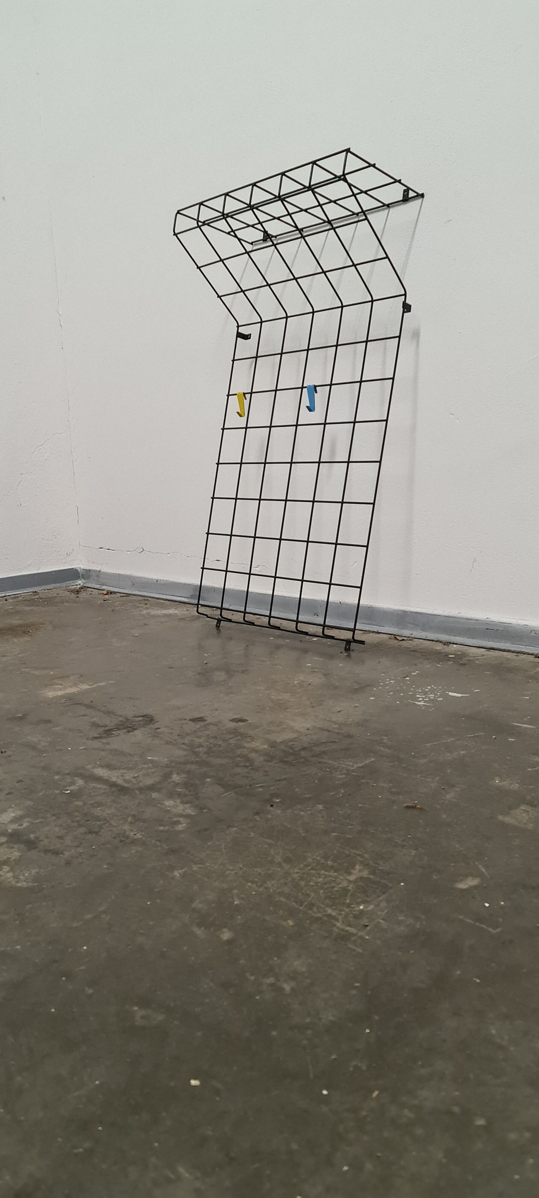 Vintage metal coat and hat rack