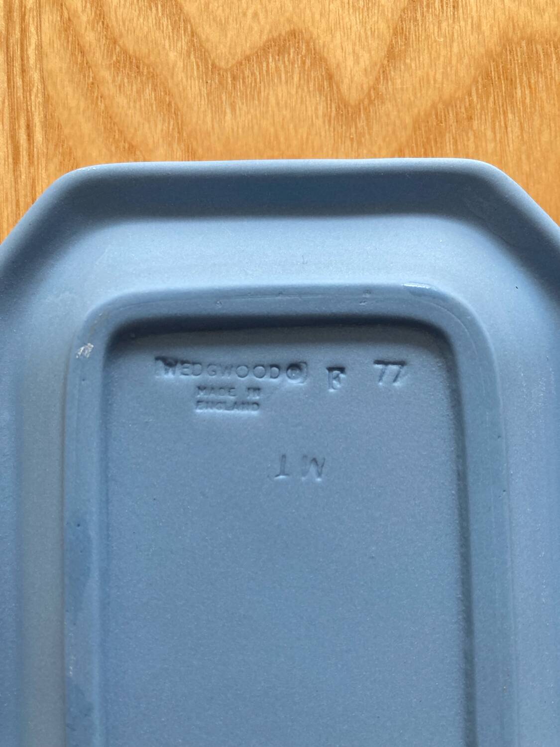 Wedgwood rectangular bowl