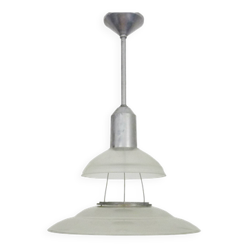 Lustre, Suspension Space Age Soucoupe Volante style Holophane industriel en verre. Années 70