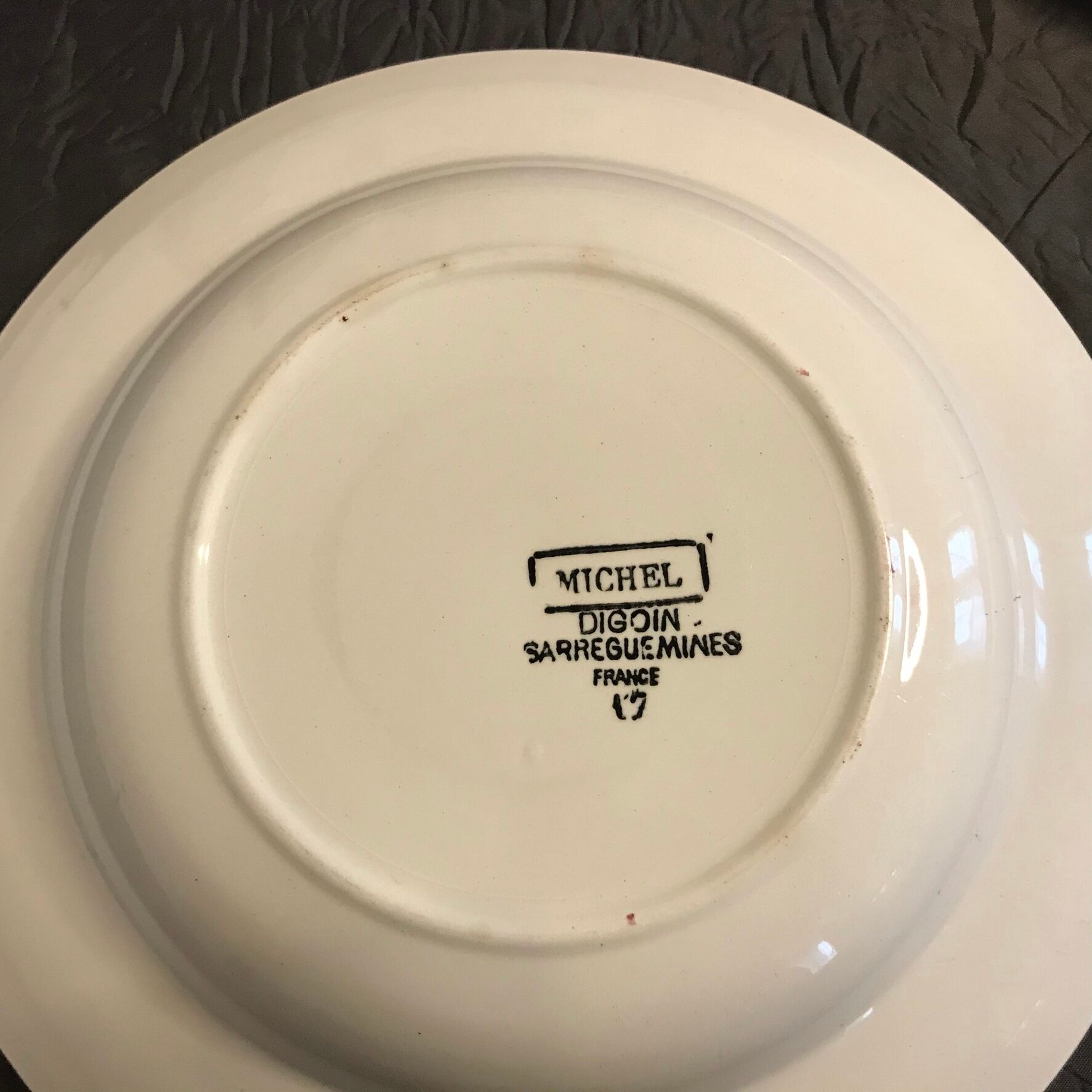 Lot of 3 plates art deco pattern 1940s