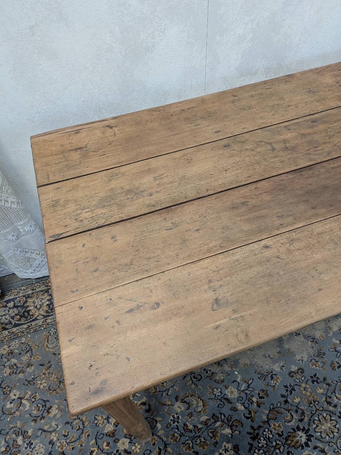 Farmhouse table