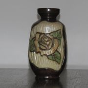 Losson 50's sandstone vase with double flower decoration
