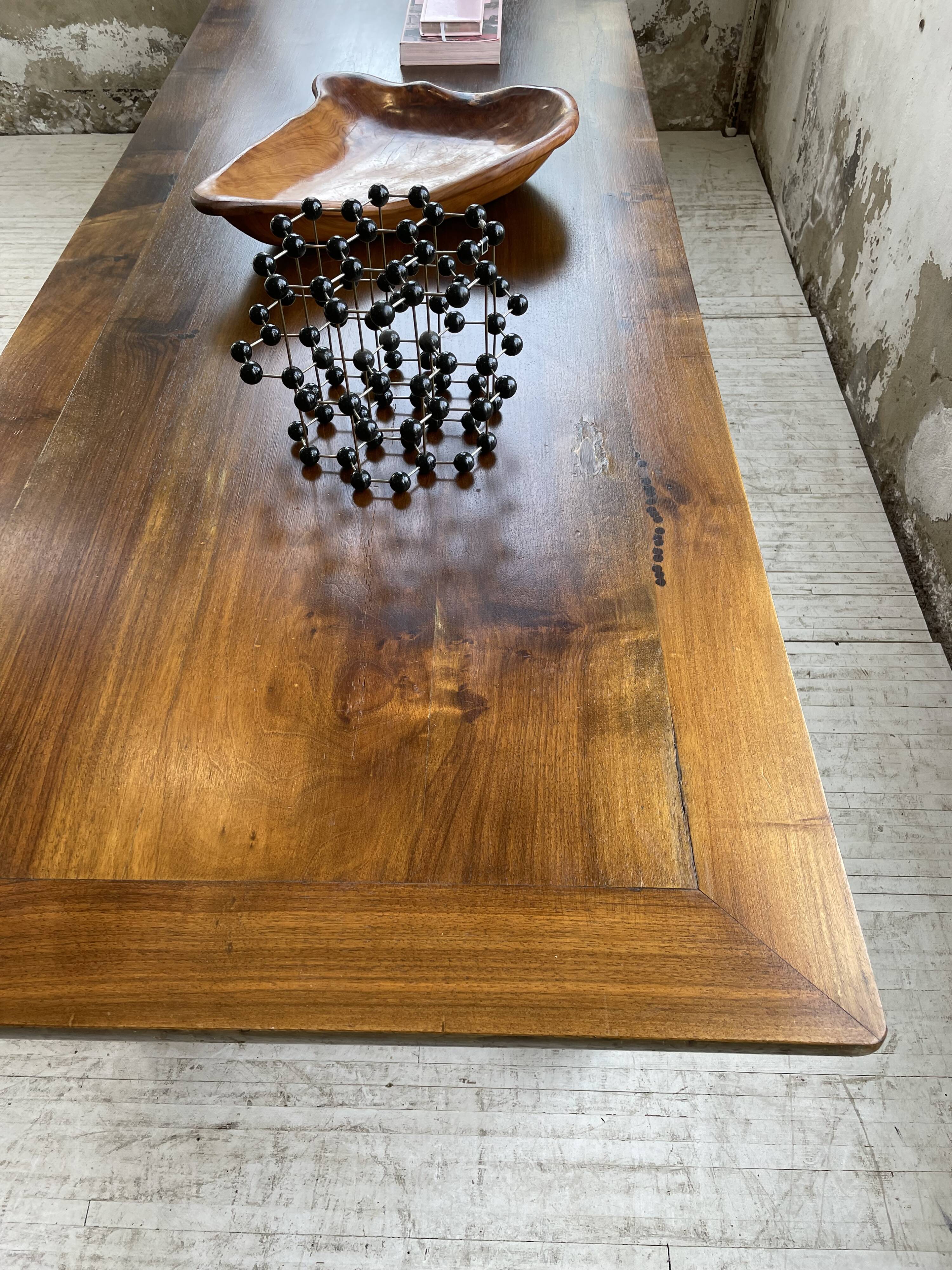 Table of draper firm walnut 260cm