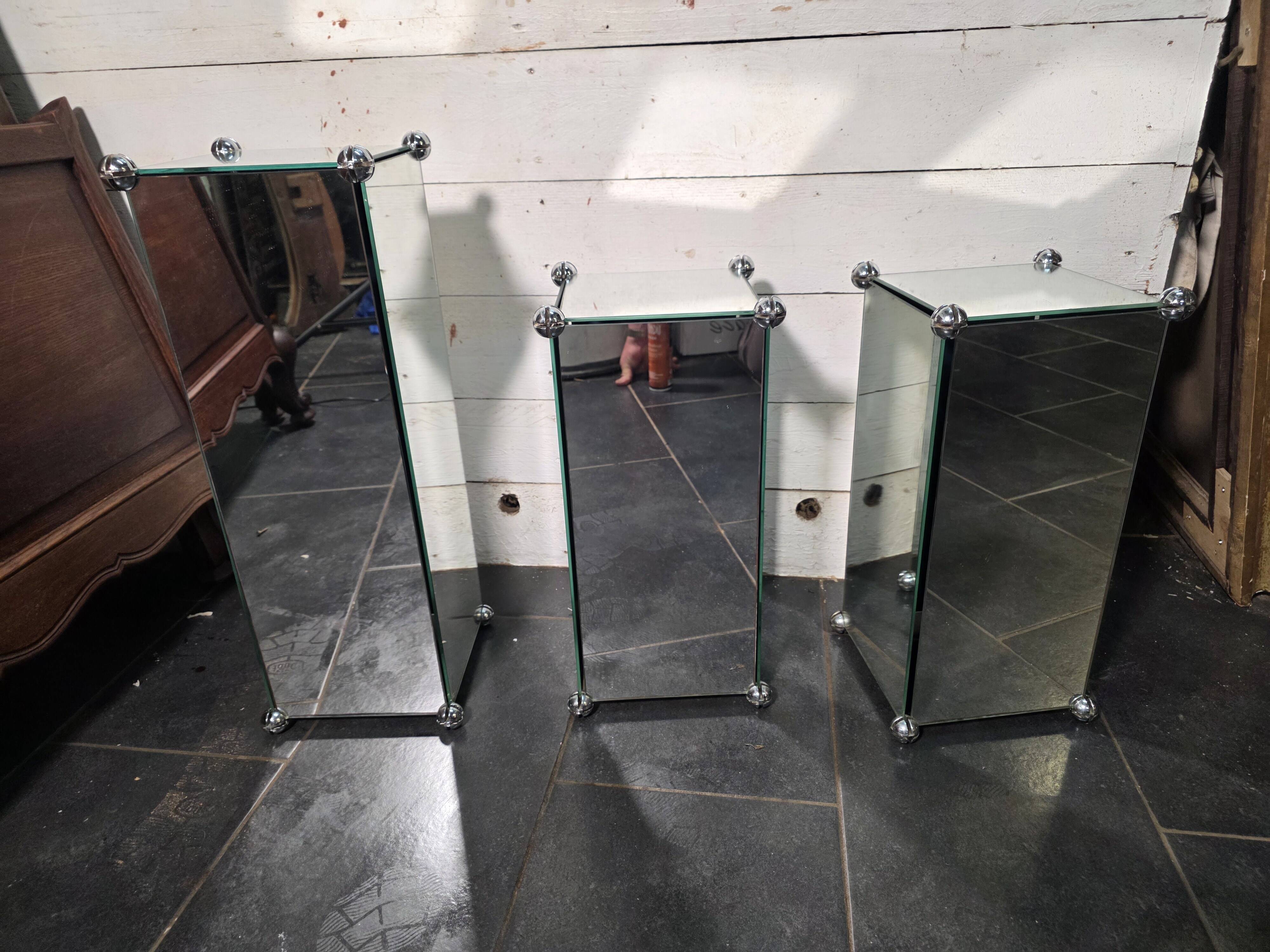 3 colonnes miroir des années 70/80