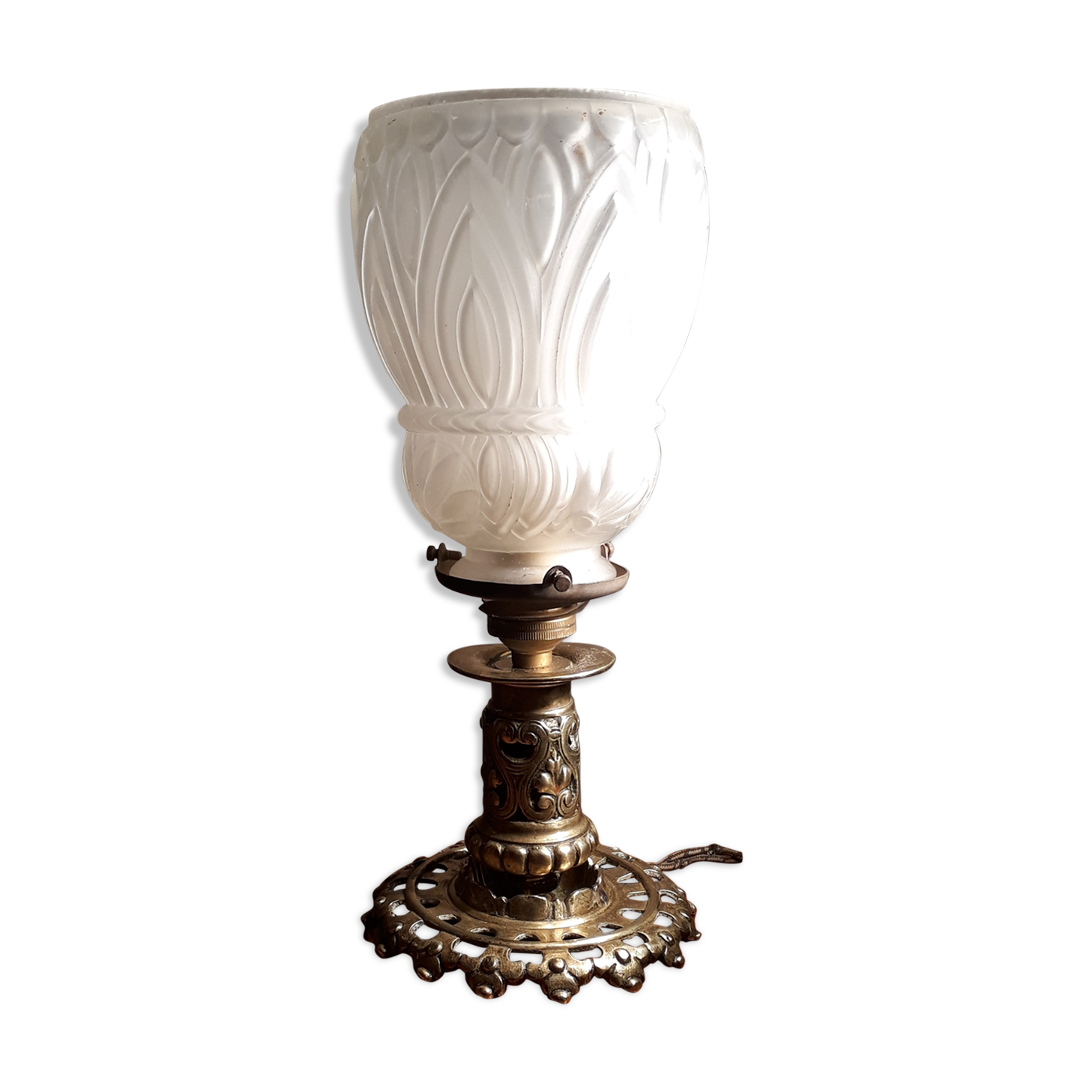 Lamp calice foot bronze and brass tulip mold and press 1900 a 20 not sign