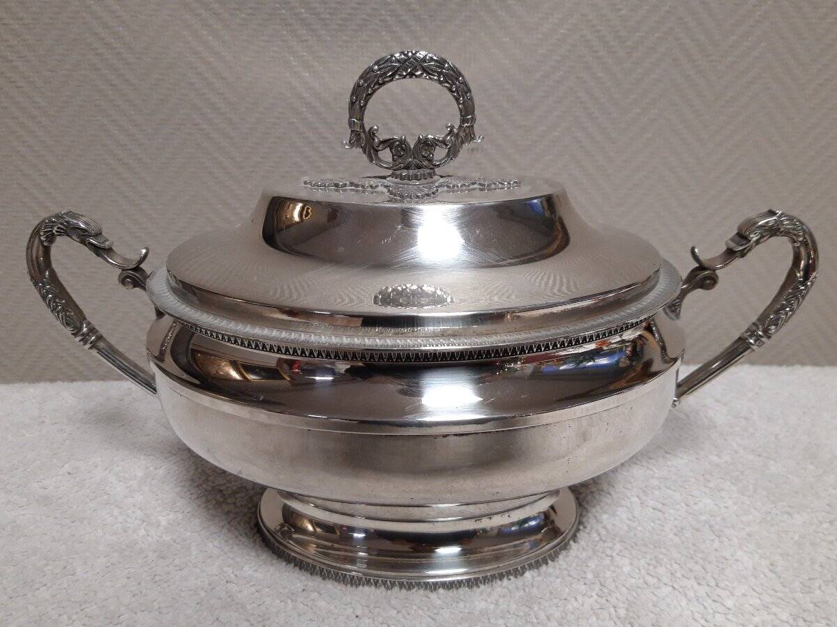 Antique silver-plated soup tureen – decorated handles – classic style