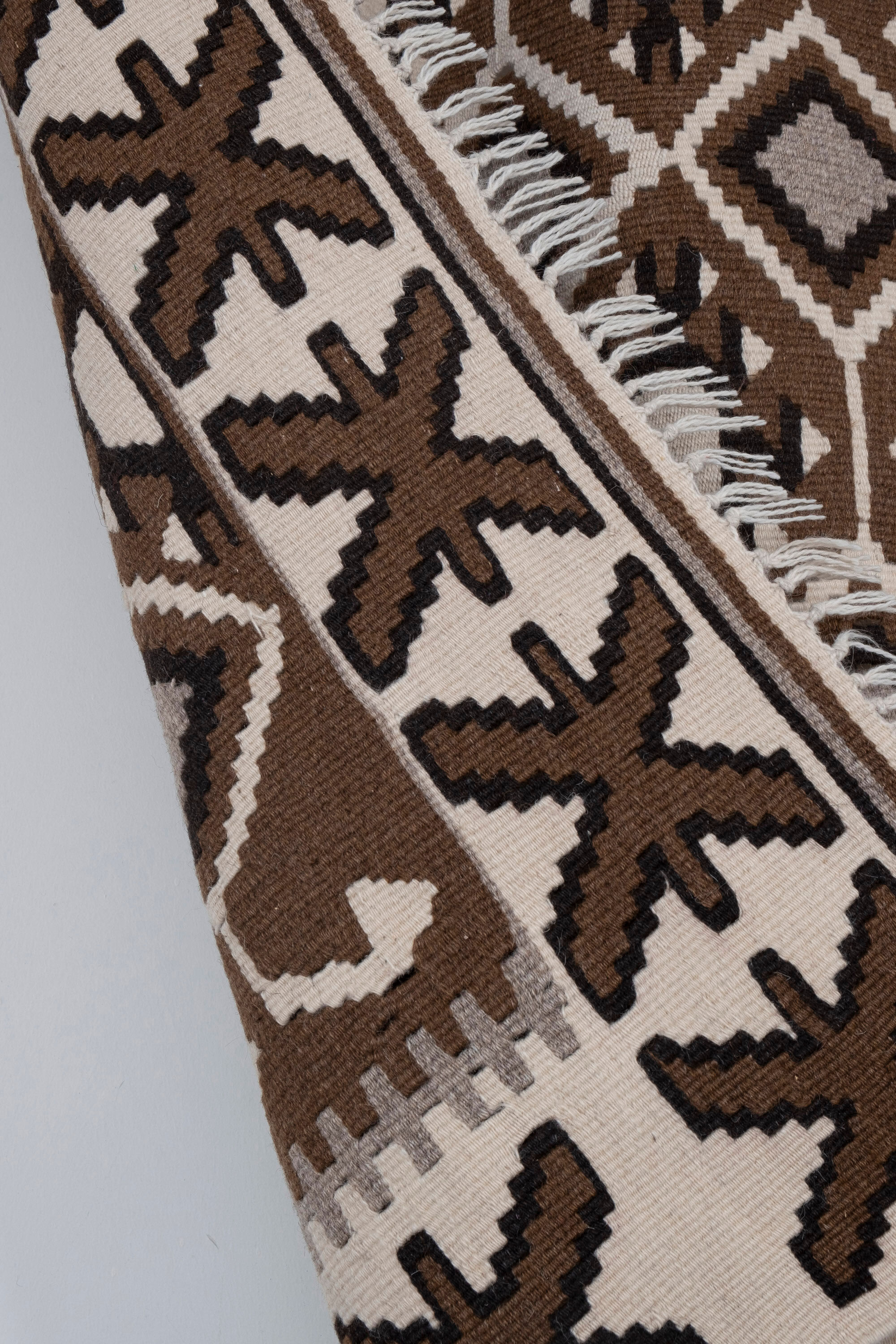 Turkish kayseri kilim rug 118 x 140 cm