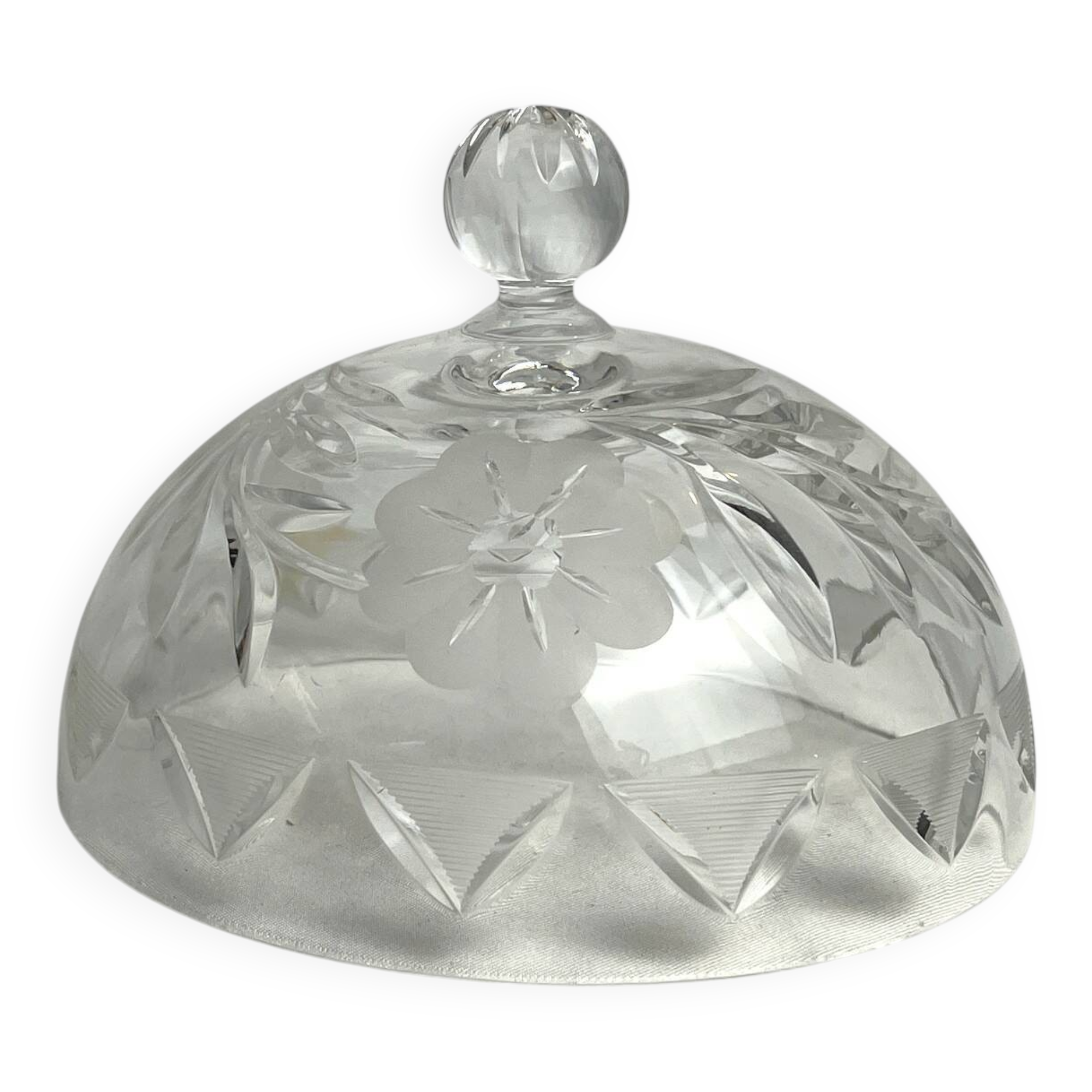 Tableware, engraved glass cheese dome from the 20th century.