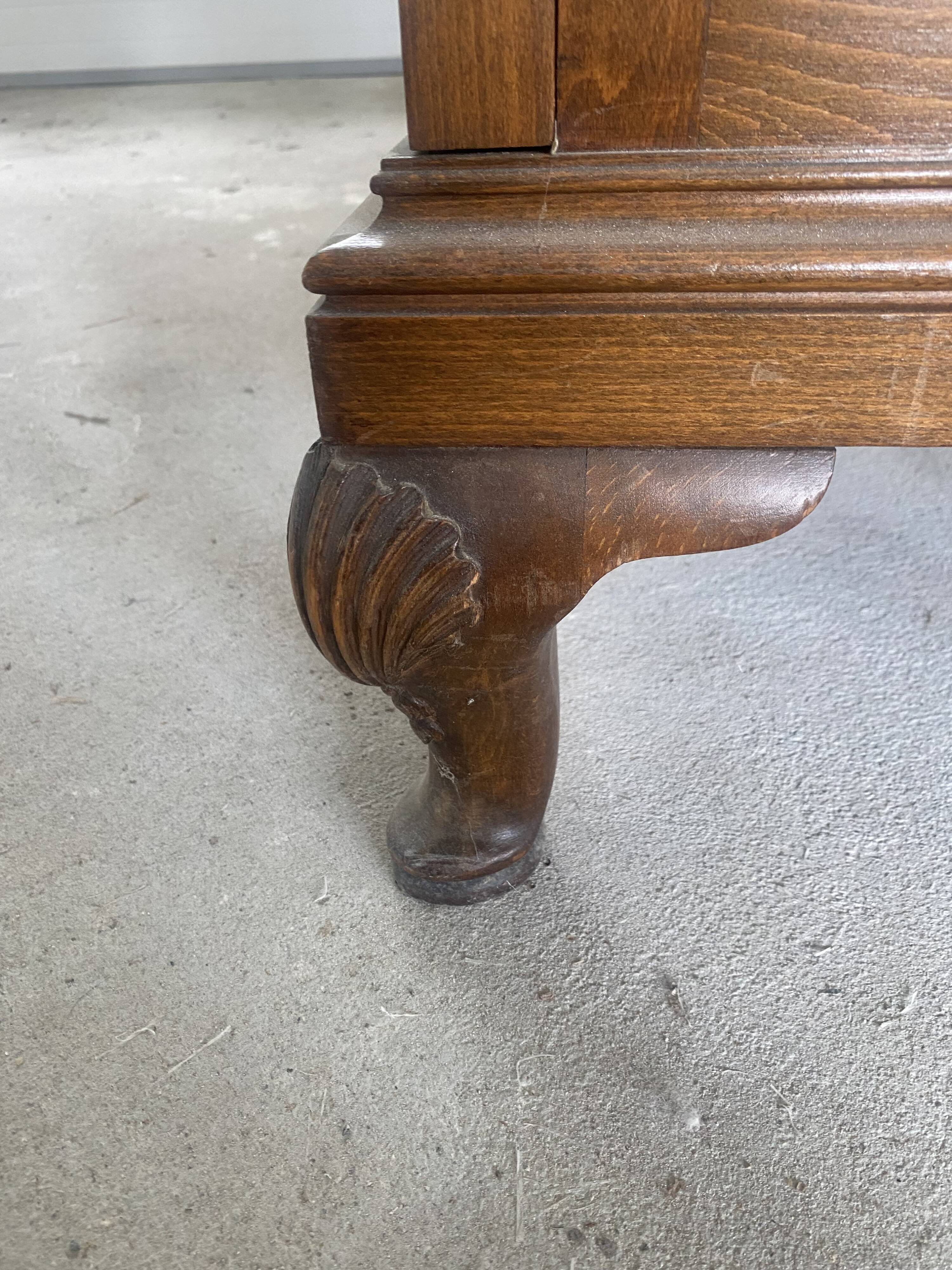 Vaisselier en bois fin
