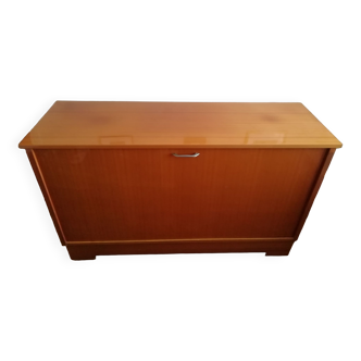 Extra Murphy bed