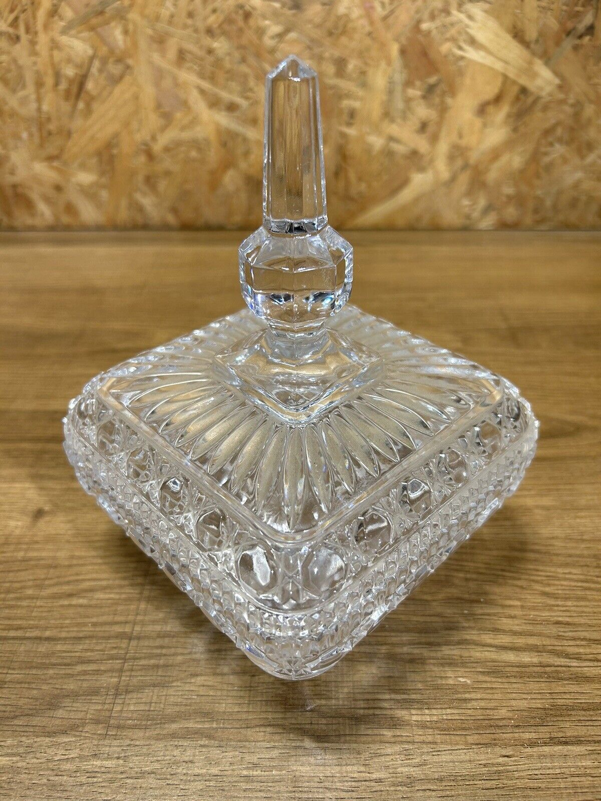 Ancienne bonbonnière, drageoir verre moulé, vintage chic, art populaire XXème
