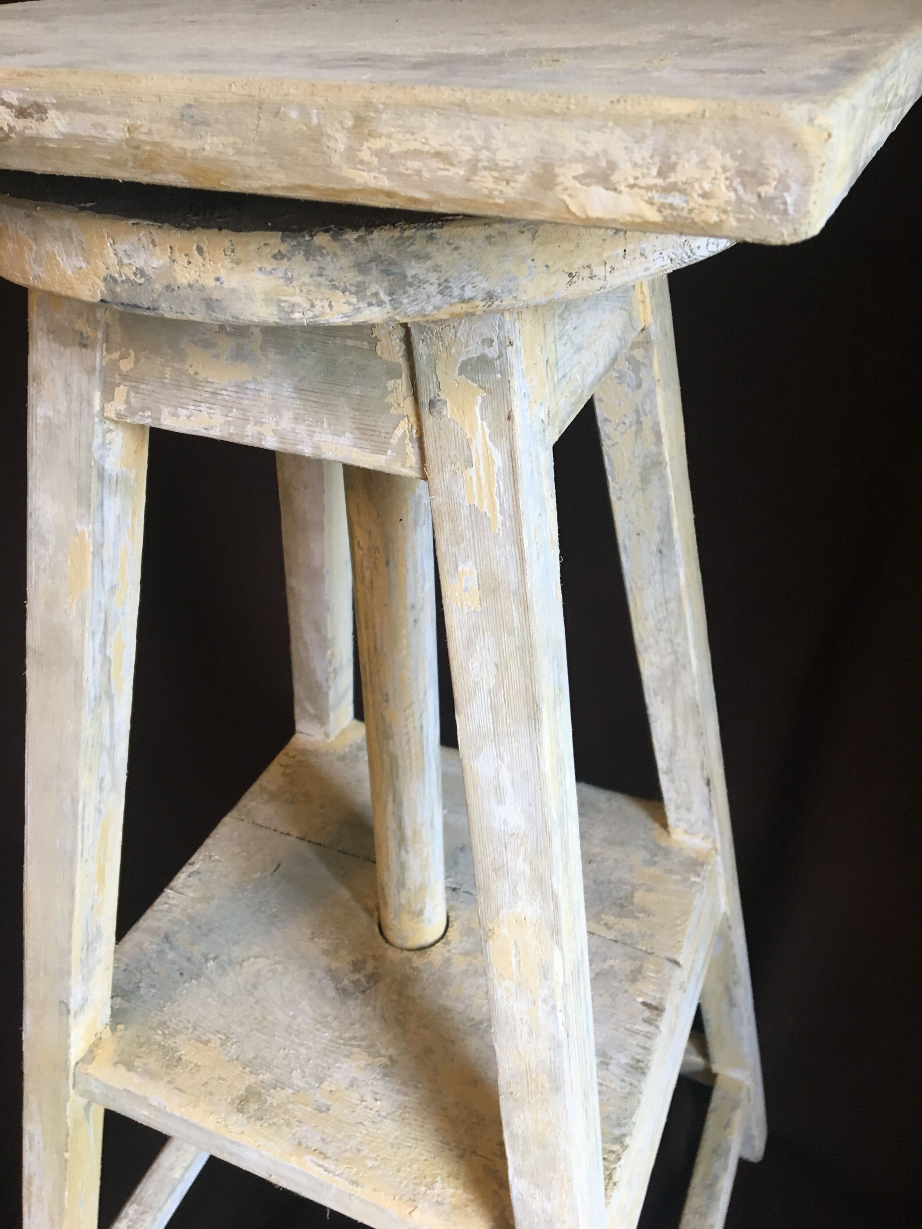 Spot like that of sculptor