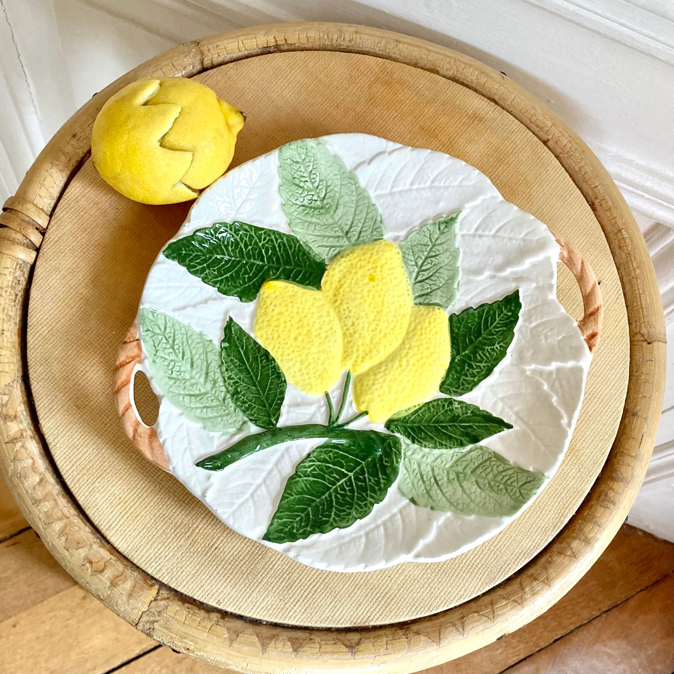 Plat à biscuits barbotine décor citrons