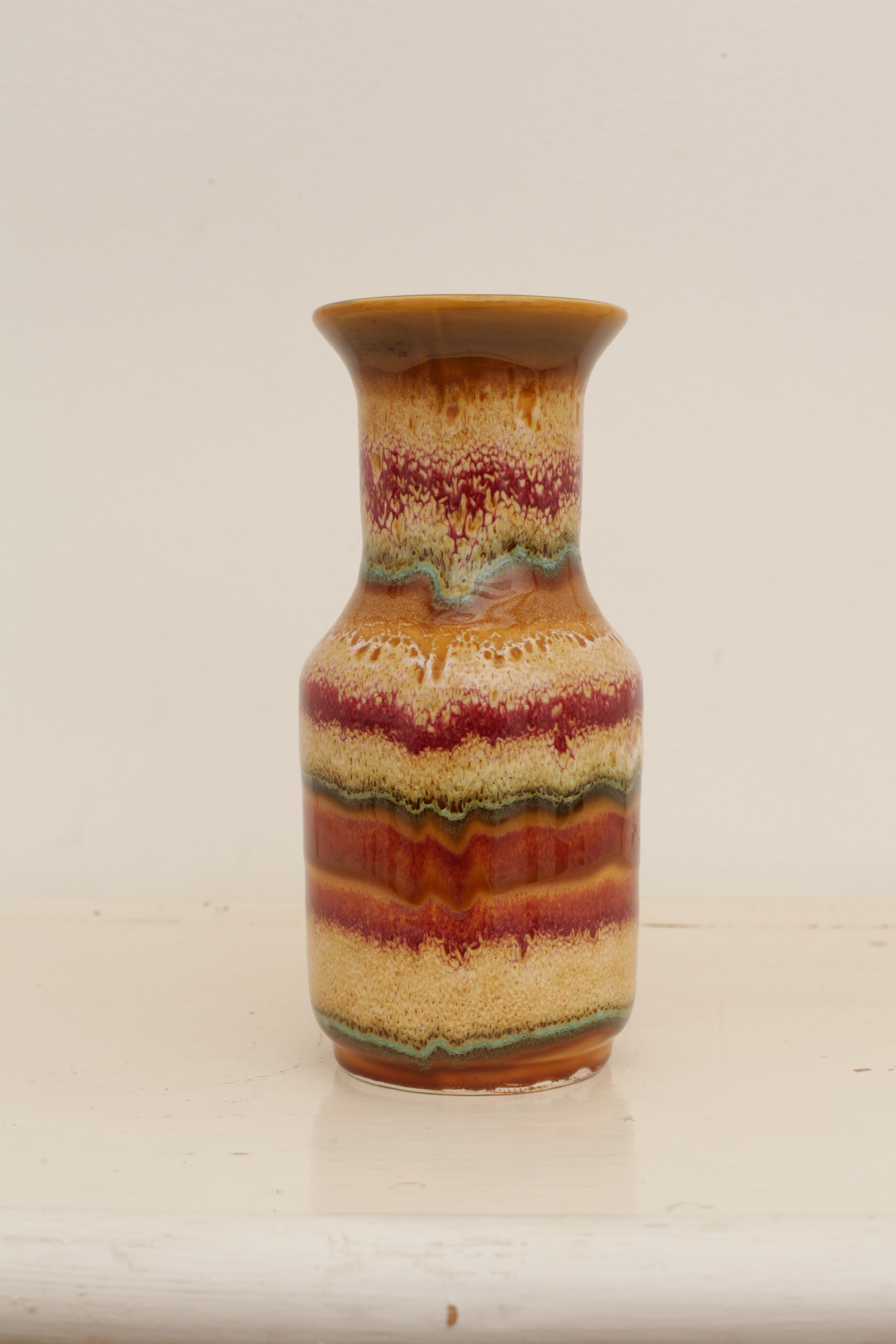 Multi-coloured sandstone vase No.1