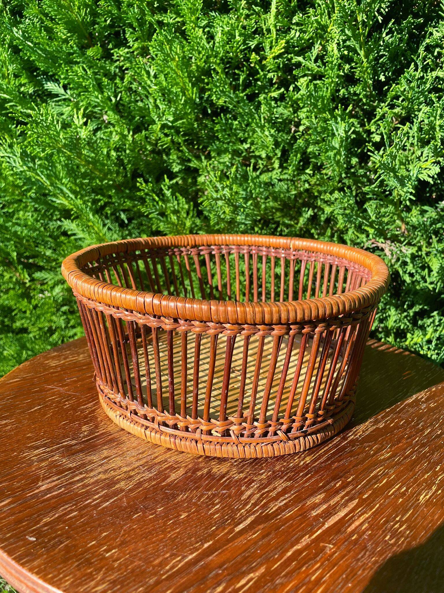 Wicker basket