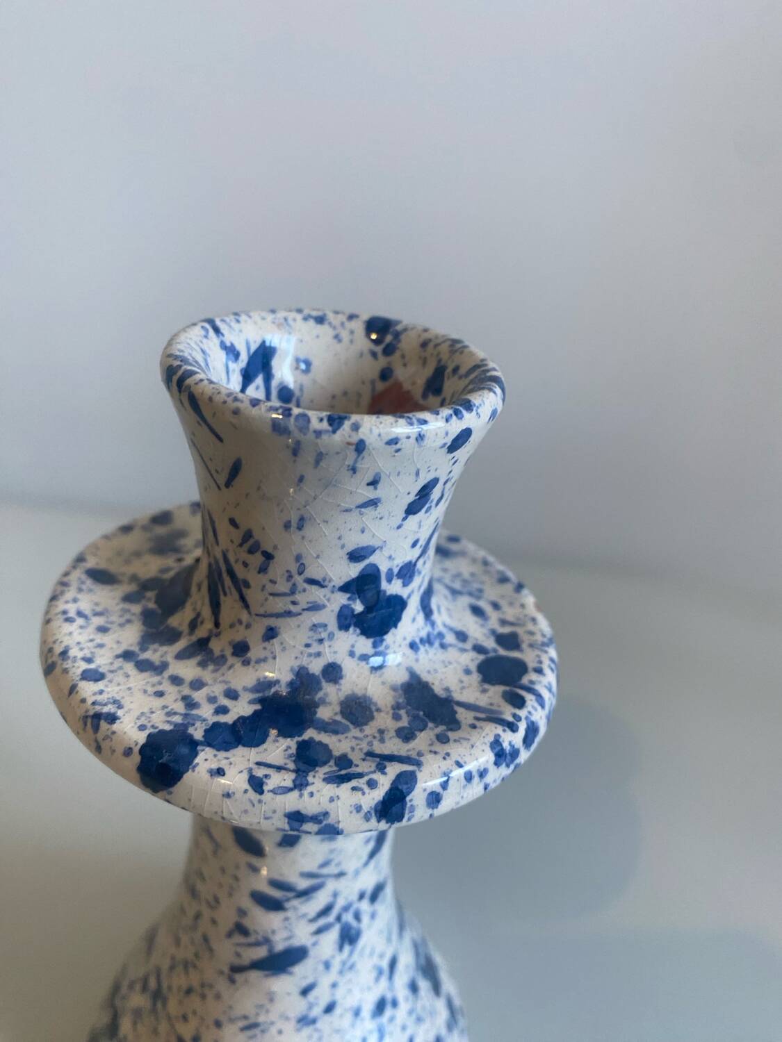 Chicago candle holder