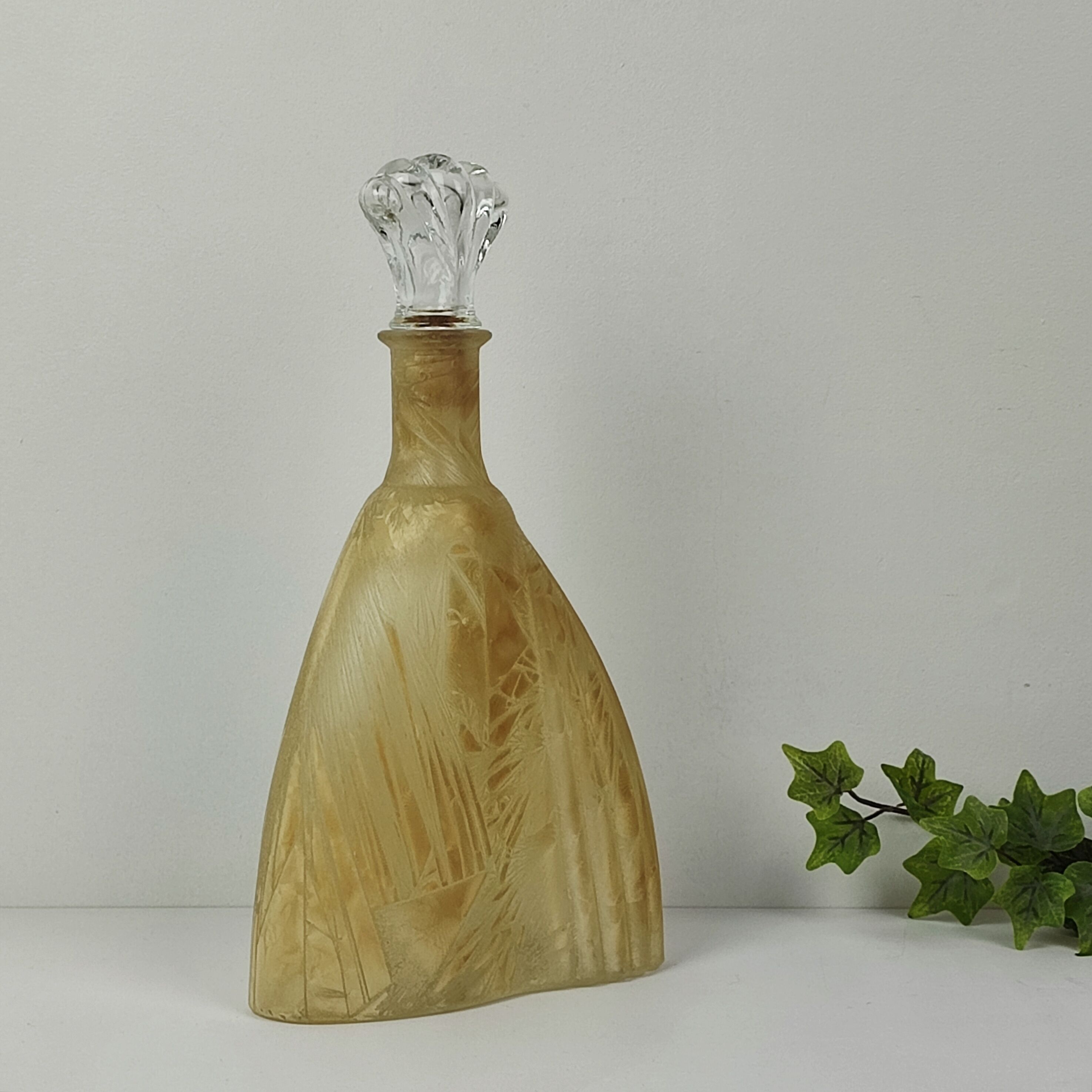Saint Val Glassware Bottle